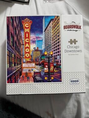 Boardwalk Chicago Downtown 1000-Piece Jigsaw Puzzle - Colorful Cityscape
